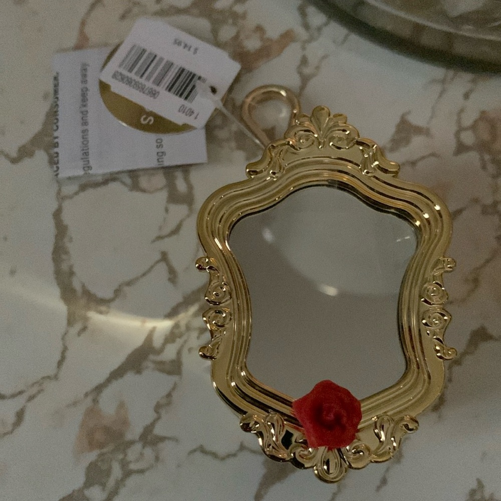 Limited Edition Bath & Body Works x Disney Belle Mirror Light up pocketbac - Picture 2 of 3